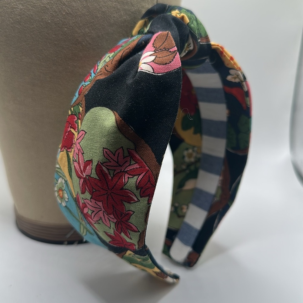 Handmade Floral Print knotted Headband - Picture 1 of 5